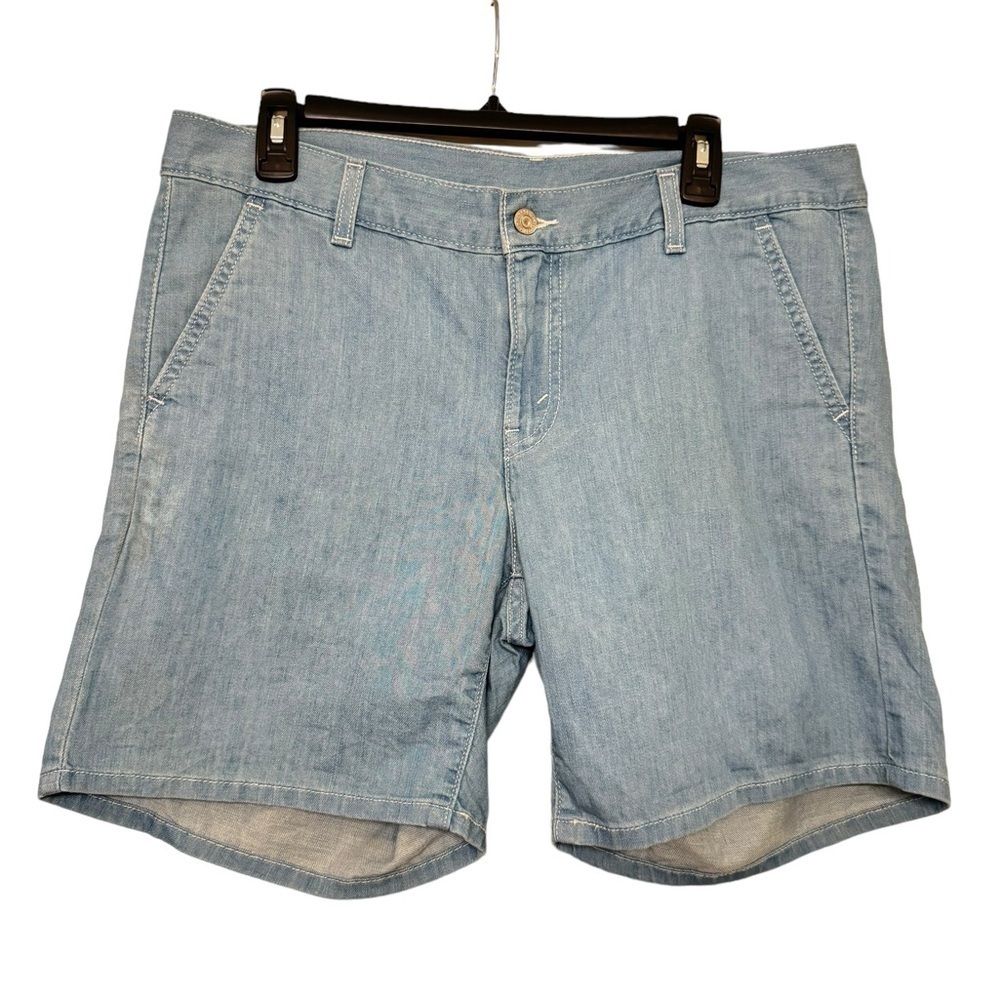 Levis Denim Shorts size 31